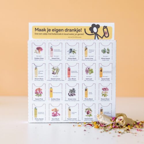 2.Maak-je-eigen-drankje-diy-botanicals-koud-zomer-drink-natures-gift-kruiden-57