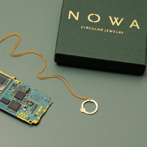 2.Recycled-With-Love-ketting-goud-2